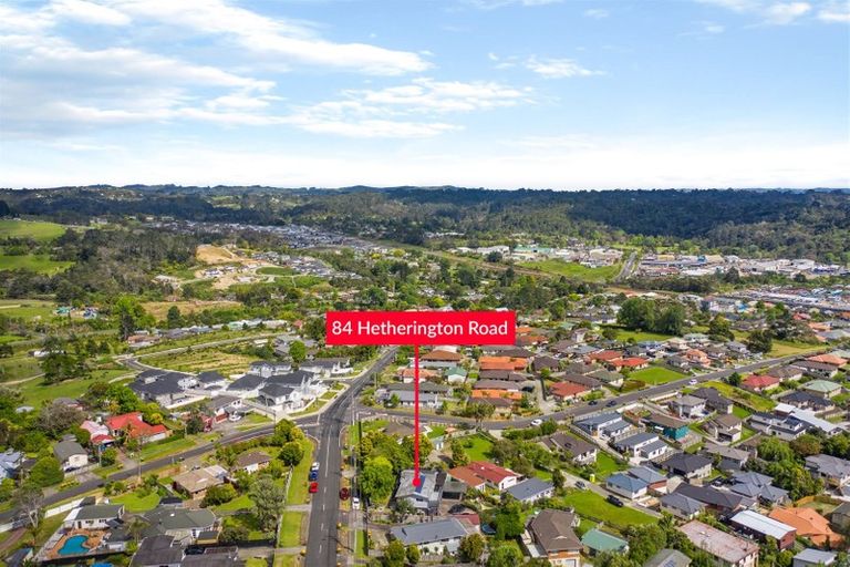 Photo of property in 84 Hetherington Road, Ranui, Auckland, 0612