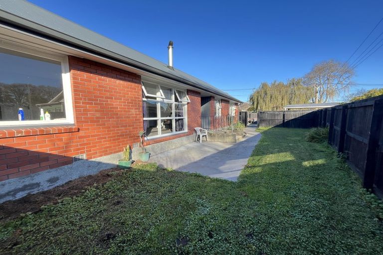 Photo of property in 31 Fifield Terrace, Waltham, Christchurch, 8023