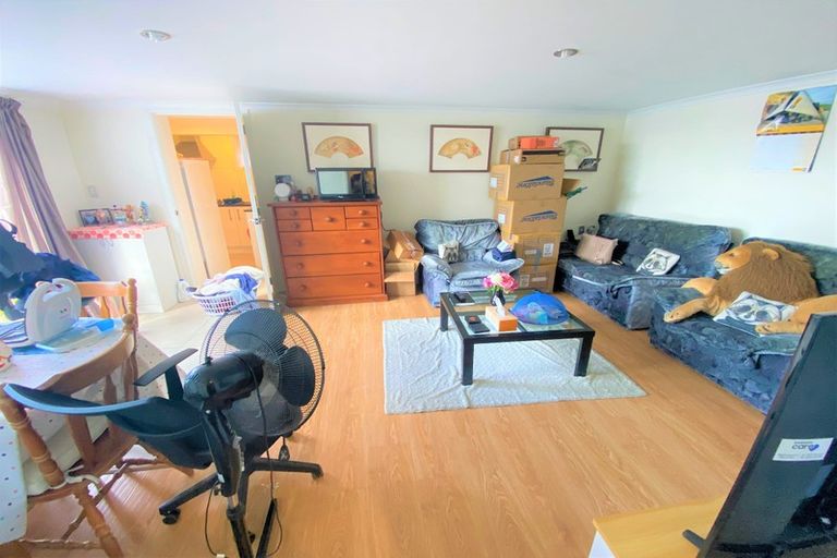 Photo of property in 13 Ervine Place, Bucklands Beach, Auckland, 2014