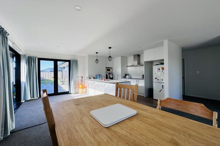 Photo of property in 3 Curtis Street, Woodend, 7610