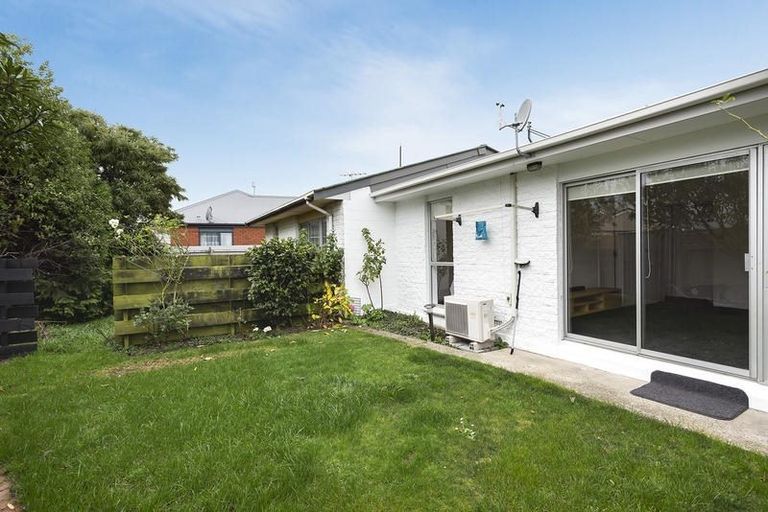 Photo of property in 150b Bay View Road, South Dunedin, Dunedin, 9012