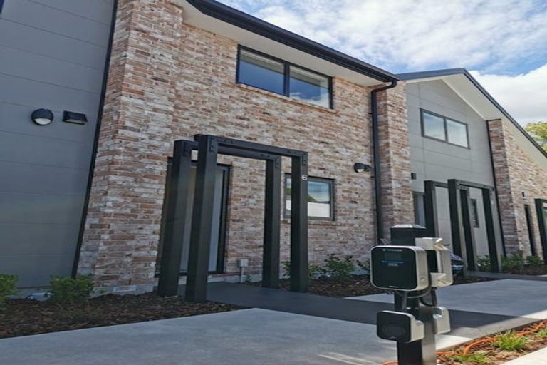 Photo of property in 3/6 Riccarton Road, Riccarton, Christchurch, 8011