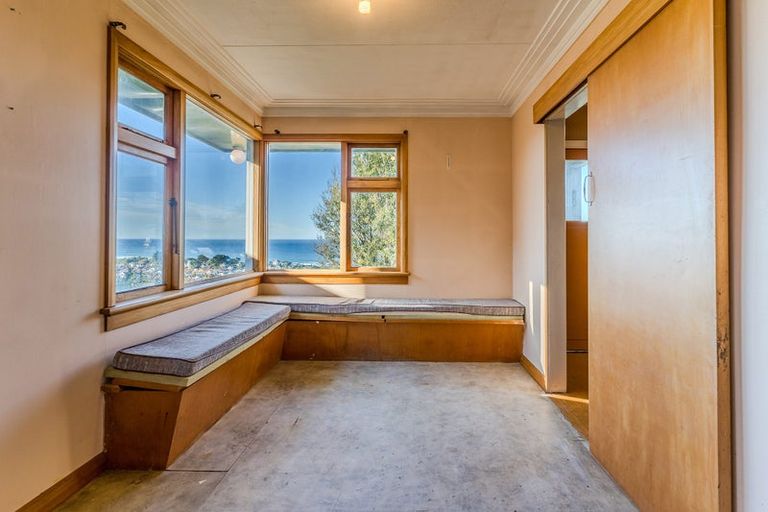 Photo of property in 21 Seaview Terrace, Kew, Dunedin, 9012