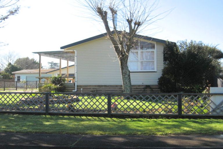Photo of property in 14 Winiata Terrace, Papakura, 2110