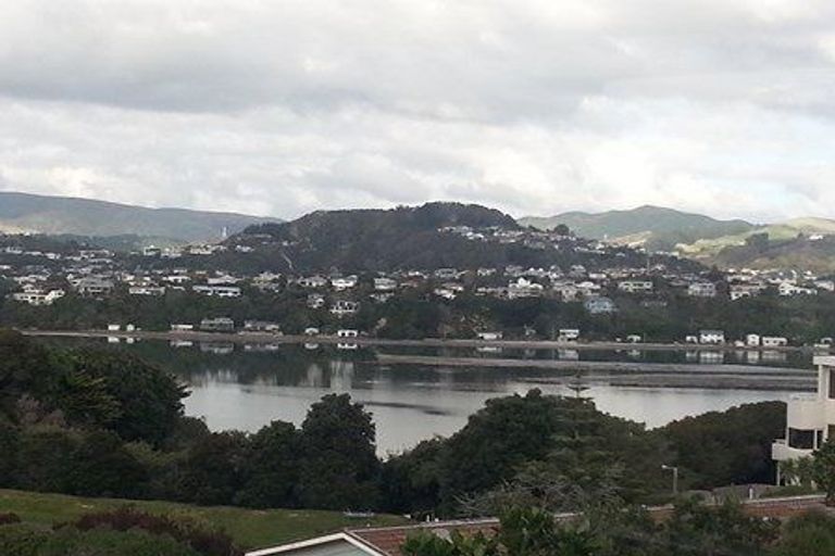 Photo of property in 53 Truro Road, Camborne, Porirua, 5026