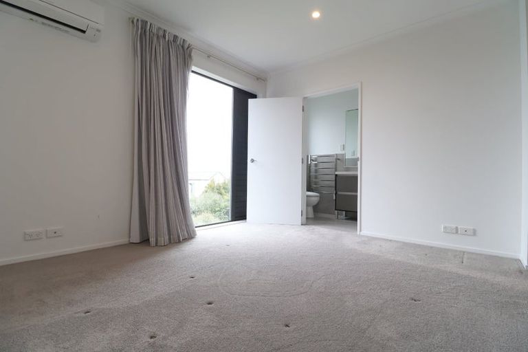 Photo of property in 11 Plover Road, Hobsonville, Auckland, 0616