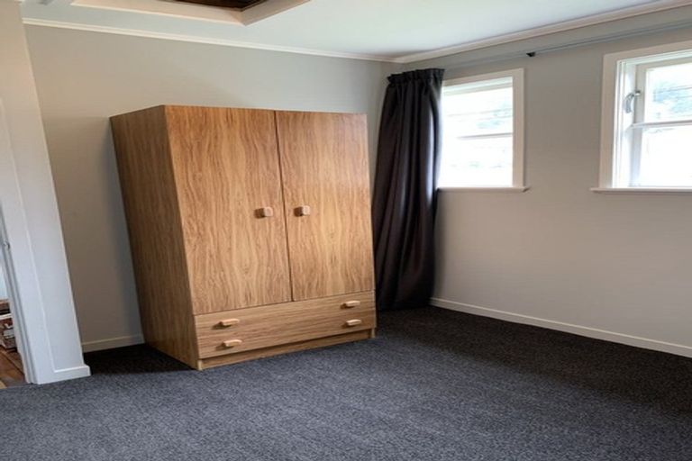 Photo of property in 12-14 Newcombe Street, Naenae, Lower Hutt, 5011