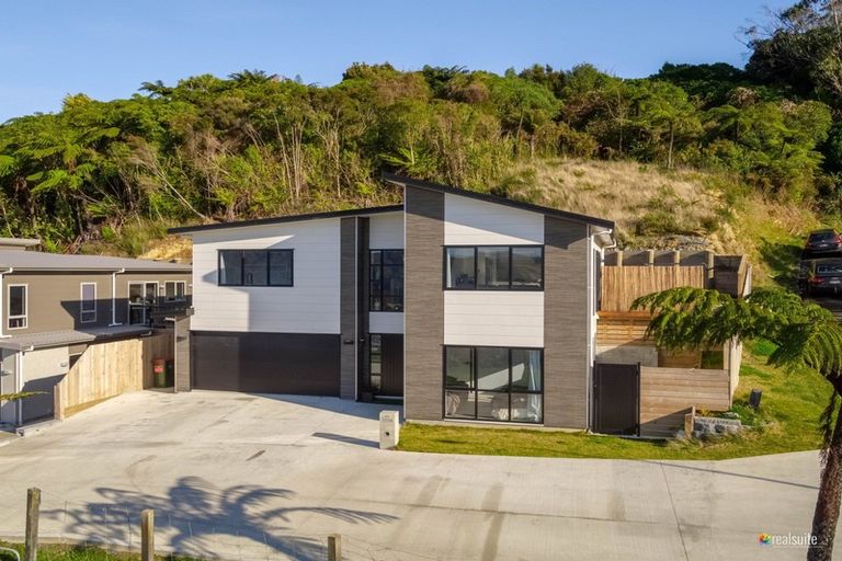 Photo of property in 4b Lindis Lane, Kelson, Lower Hutt, 5010