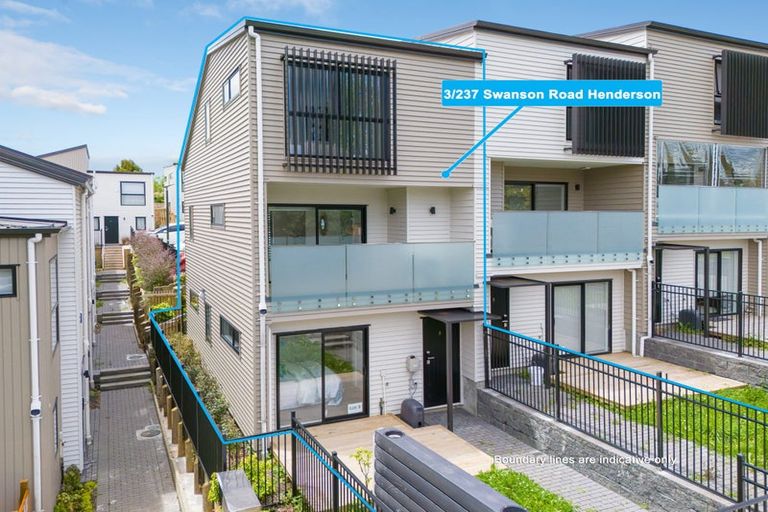 Photo of property in 5/237 Swanson Road, Henderson, Auckland, 0610