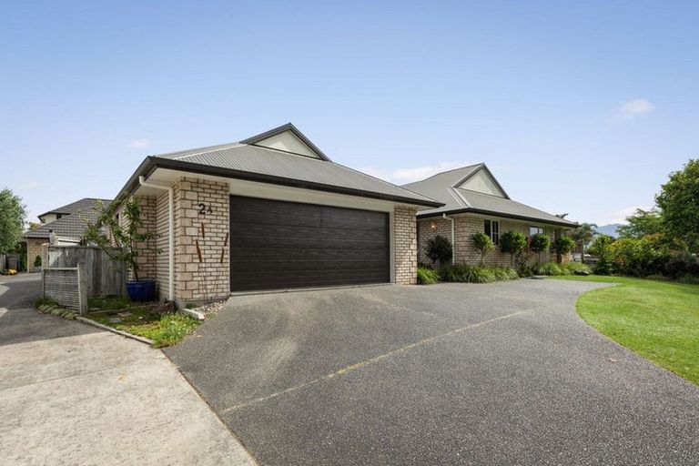 Photo of property in 2 Bransley Grove, Katikati, 3129