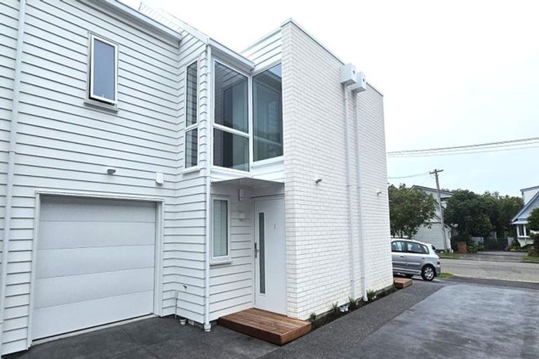 Photo of property in 2/132 Nayland Street, Sumner, Christchurch, 8081