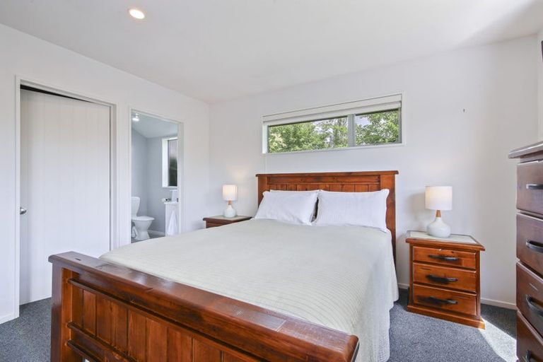 Photo of property in 28 Rushmore Drive, Belfast, Christchurch, 8051