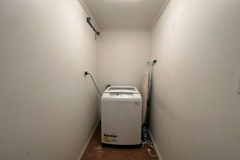 Photo of property in 63 Norton Park Avenue, Fairfield, Lower Hutt, 5011