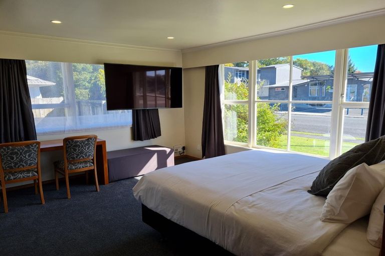 Photo of property in 57 Rutherford Street, Chedworth, Hamilton, 3210