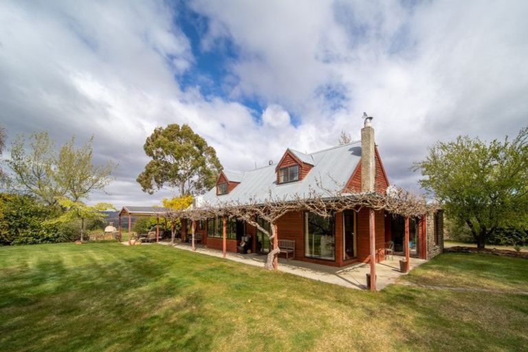 Photo of property in 70 Ferris Road, Springvale, Alexandra, 9393