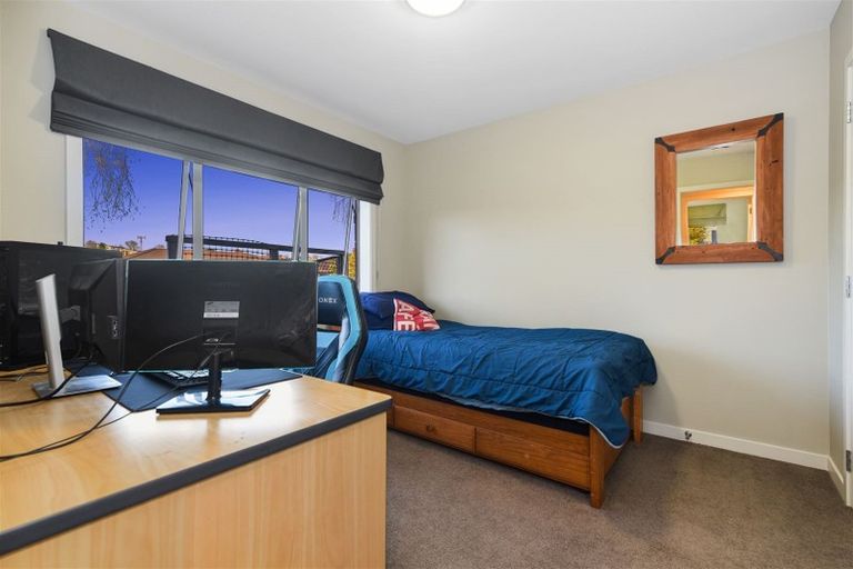 Photo of property in 34 Somerton Drive, Huntington, Hamilton, 3210