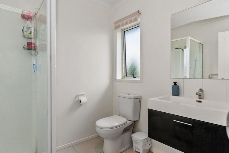 Photo of property in 12 Trauzer Place, Flagstaff, Hamilton, 3210