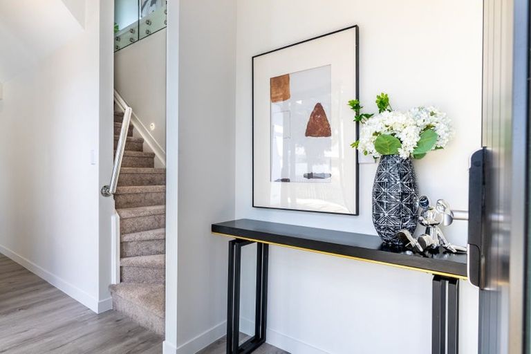 Photo of property in 1a Springfield Street, Forrest Hill, Auckland, 0620