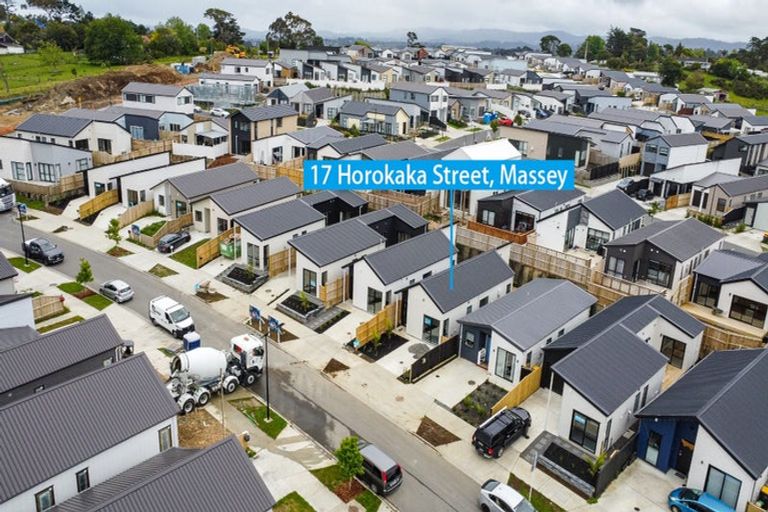 Photo of property in 17 Horokaka Street, Massey, Auckland, 0614