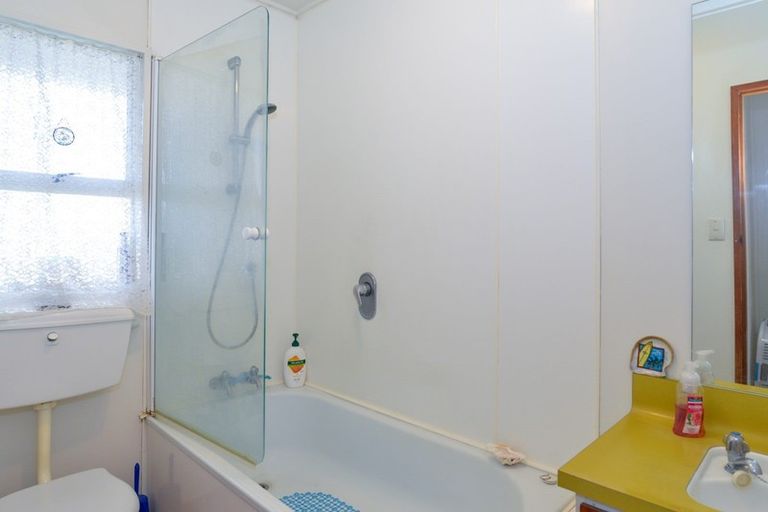 Photo of property in 5/705 Queen Street East, Parkvale, Hastings, 4122