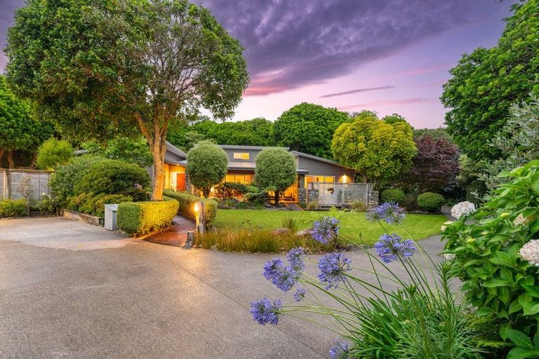 Photo of property in 54 Kohekohe Road, Waikanae, 5036