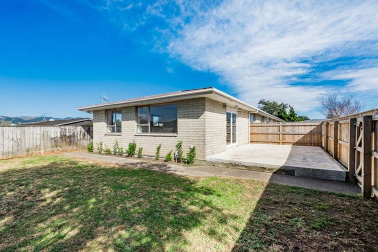 Photo of property in 62a Mazengarb Road, Paraparaumu Beach, Paraparaumu, 5032