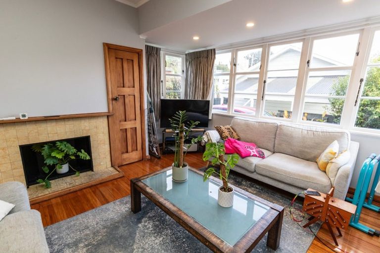 Photo of property in 14 Wyndrum Avenue, Waterloo, Lower Hutt, 5011