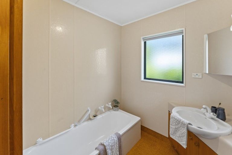 Photo of property in 325 Princes Drive, Britannia Heights, Nelson, 7010