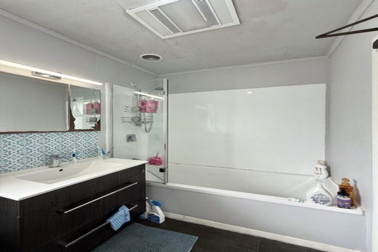 Photo of property in 80 Thackeray Street, Trentham, Upper Hutt, 5018