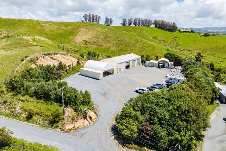 Photo of property in 338 South Road, Waipu, 0582