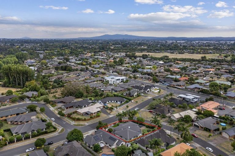 Photo of property in 2 Merlot Place, Rototuna, Hamilton, 3210