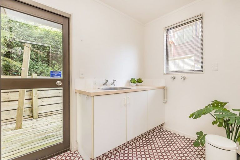 Photo of property in 9 Bendbrook Way, Ngaio, Wellington, 6035