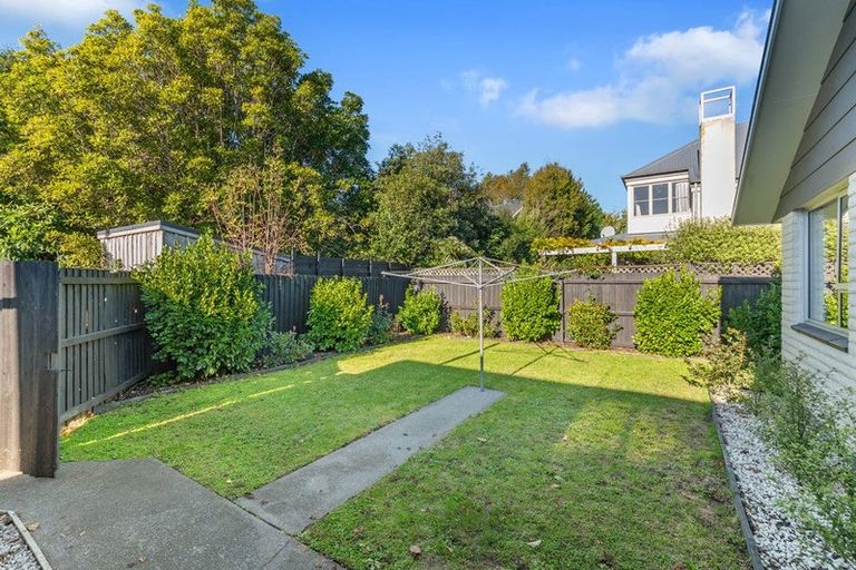 Photo of property in 2/9 Somme Street, St Albans, Christchurch, 8014