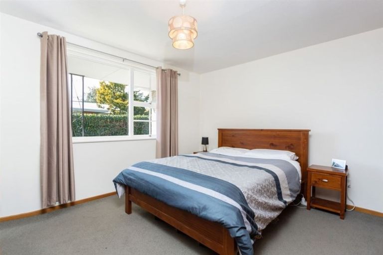 Photo of property in 2/31 Hartford Street, Burnside, Christchurch, 8053