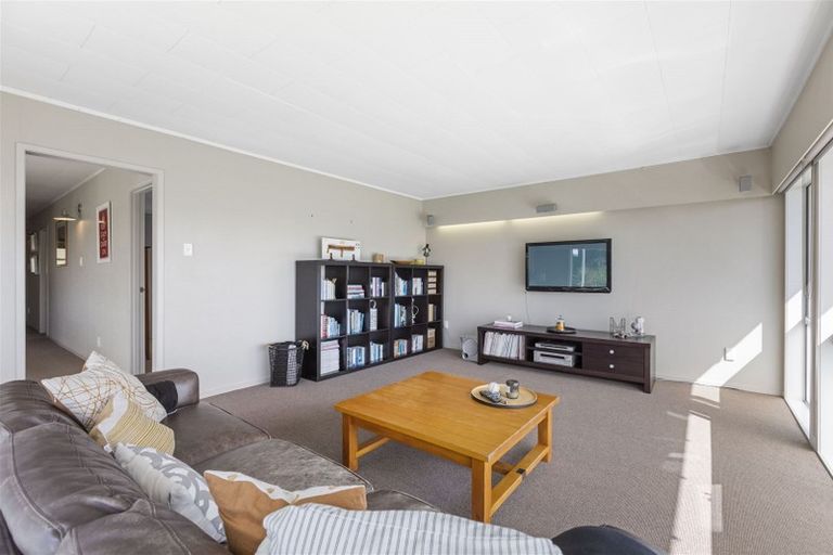 Photo of property in 68 Laurence Street, Manly, Whangaparaoa, 0930