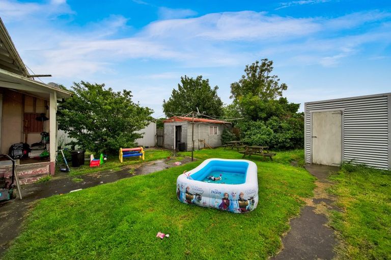 Photo of property in 3 Argyle Street, Hawera, 4610