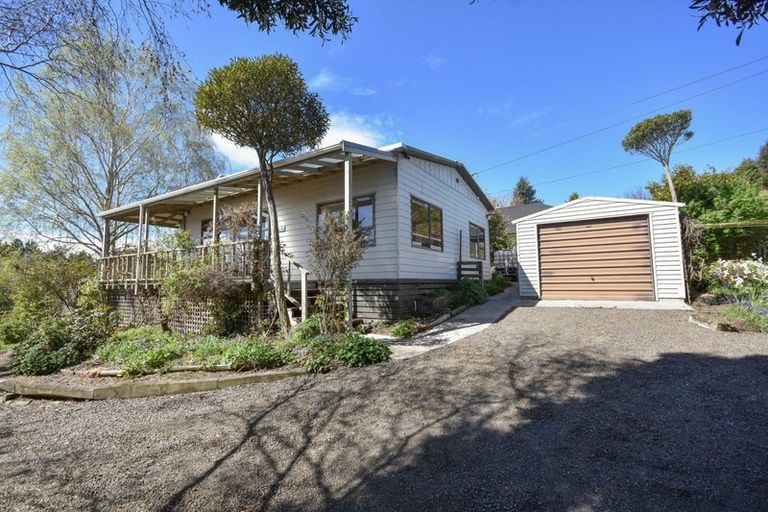 Photo of property in 9 Sandhead Street, Waihola, Milton, 9073
