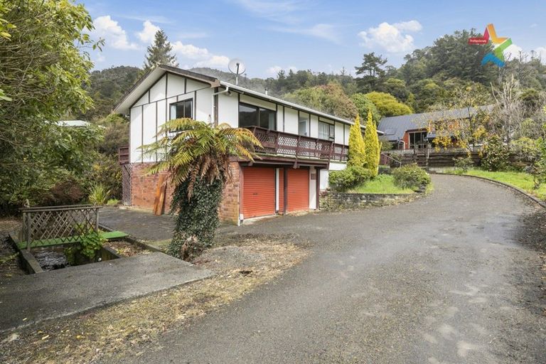 Photo of property in 70a Tawhai Street, Stokes Valley, Lower Hutt, 5019