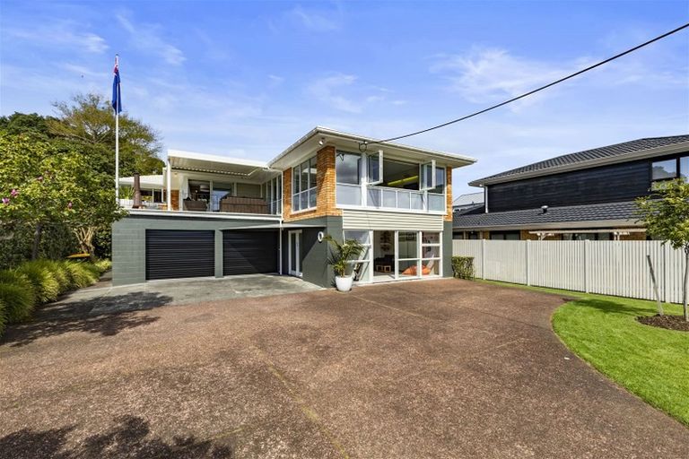 Photo of property in 68 Laurence Street, Manly, Whangaparaoa, 0930