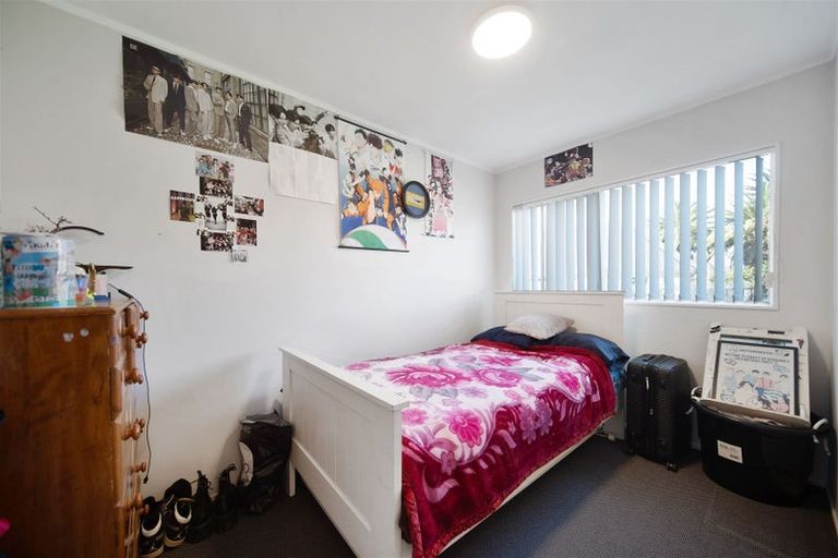 Photo of property in 2/22 Bingara Place, Favona, Auckland, 2024