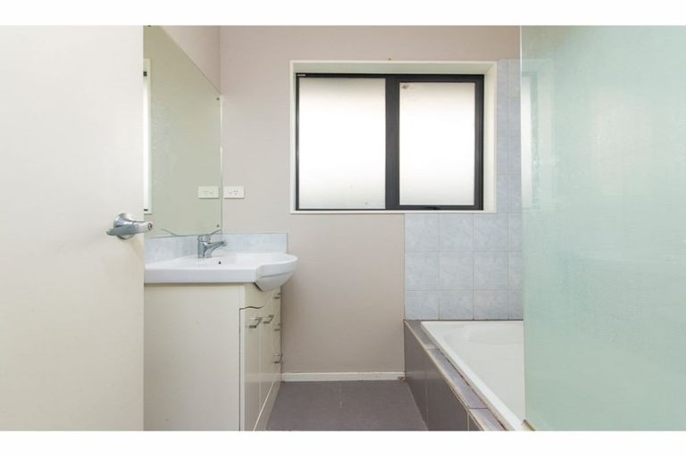 Photo of property in 15a Matai Street, Waiuku, 2123