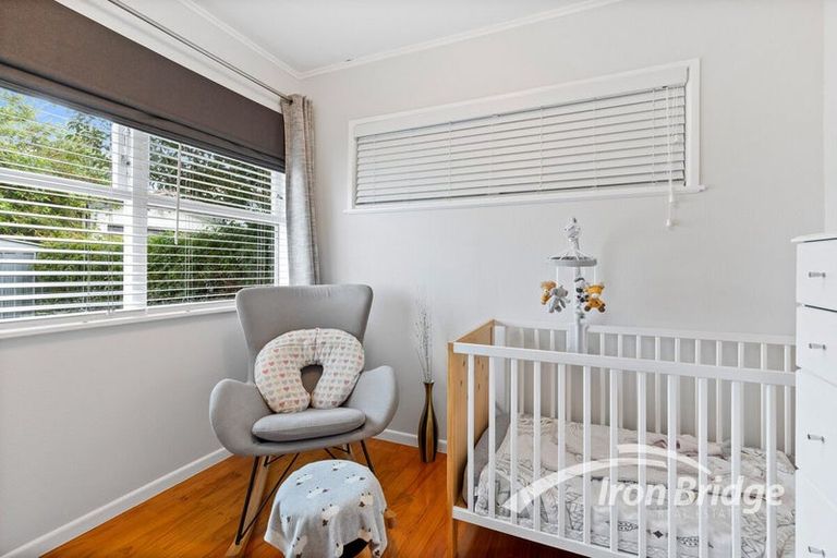 Photo of property in 57 Fairclough Road, Beach Haven, Auckland, 0626