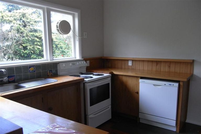 Photo of property in 14 Kuratawhiti Street, Greytown, 5712