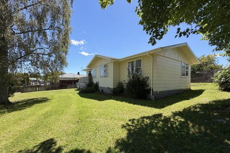 Photo of property in 48 Kaka Crescent, Tokoroa, 3420