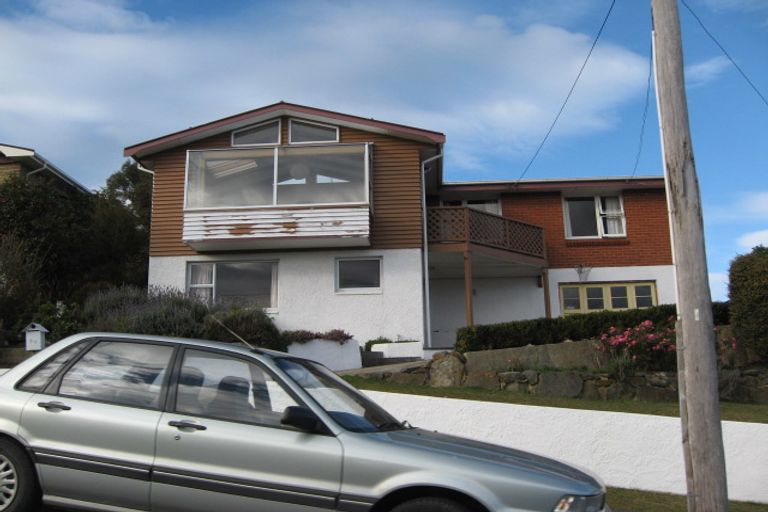 Photo of property in 1/10 Calypso Place, Rothesay Bay, Auckland, 0630