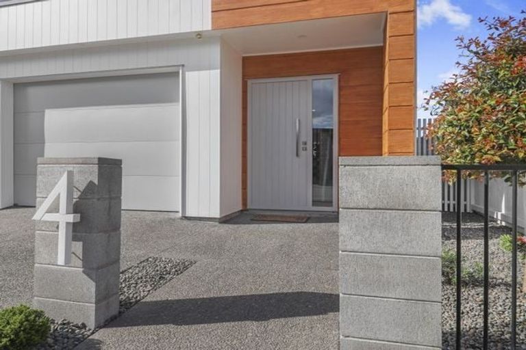 Photo of property in 4 Taniko Lane, Papamoa, 3118