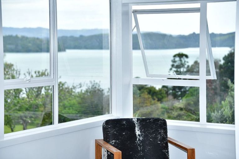 Photo of property in 41 Rangimaarie Crescent, Snells Beach, 0920