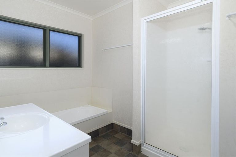 Photo of property in 34 Elderton Avenue, Pyes Pa, Tauranga, 3112