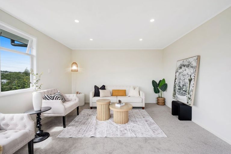 Photo of property in 14 Lysander Crescent, Beach Haven, Auckland, 0626