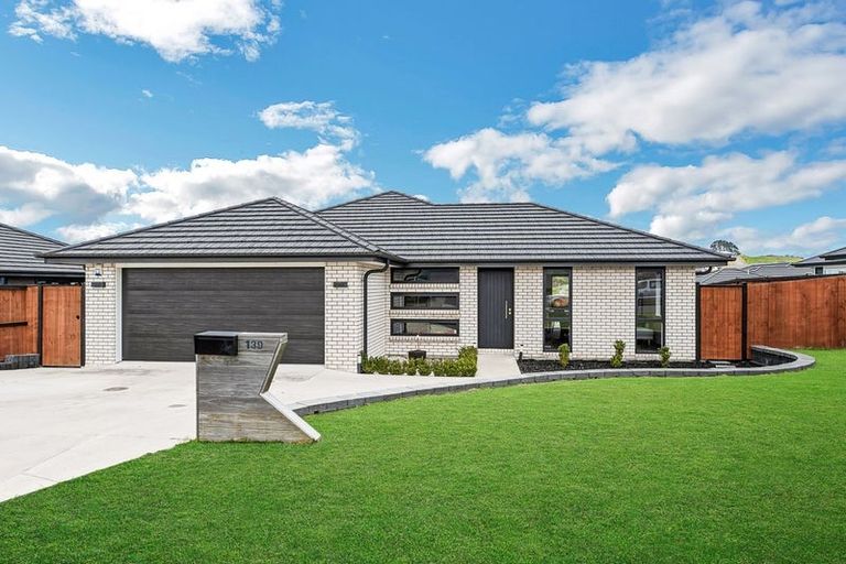 Photo of property in 139 Hitchen Road, Pokeno, 2402